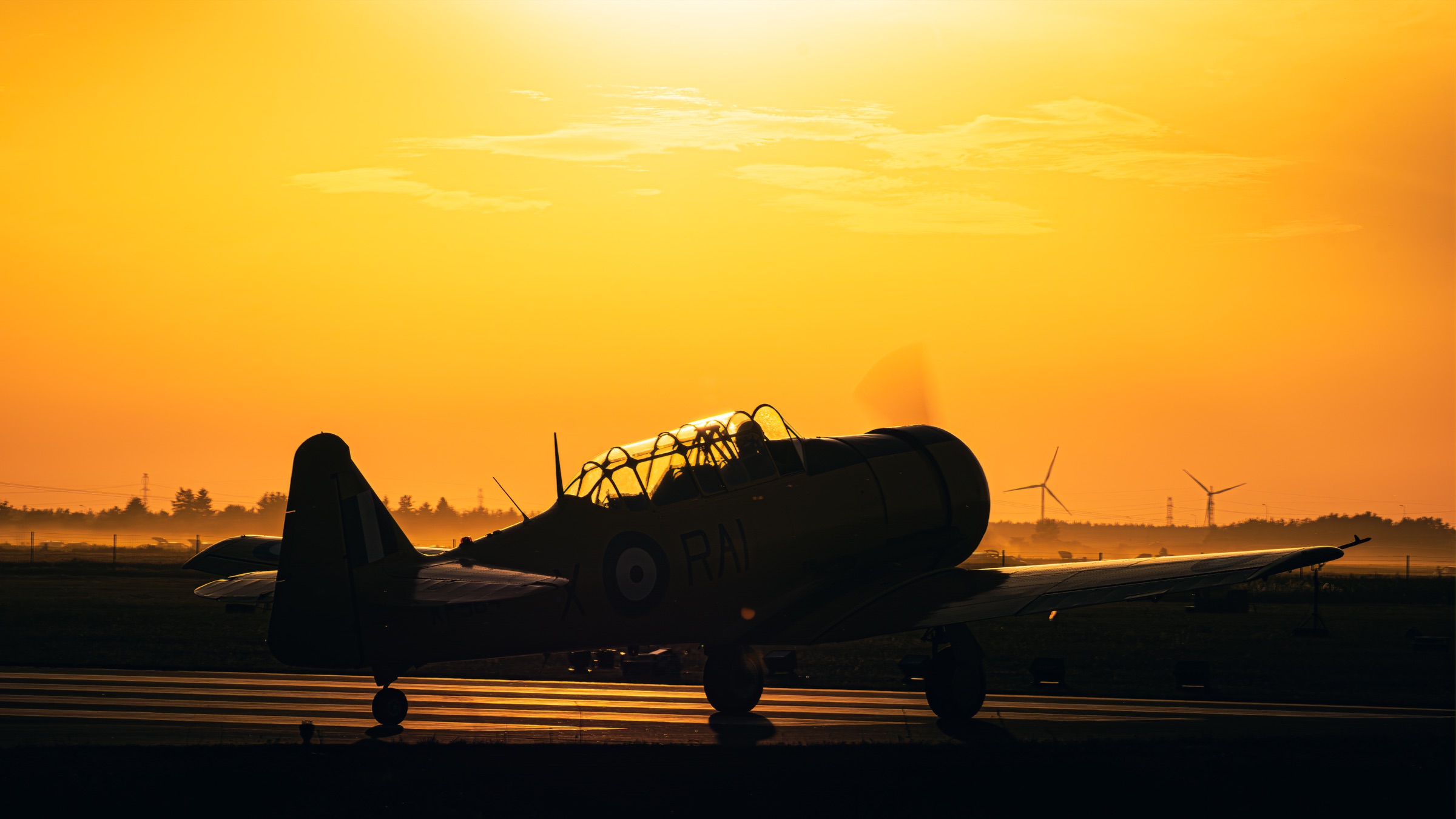 North American T-6 Harvard SP-YIX — fot. Michał Pożarowszczyk